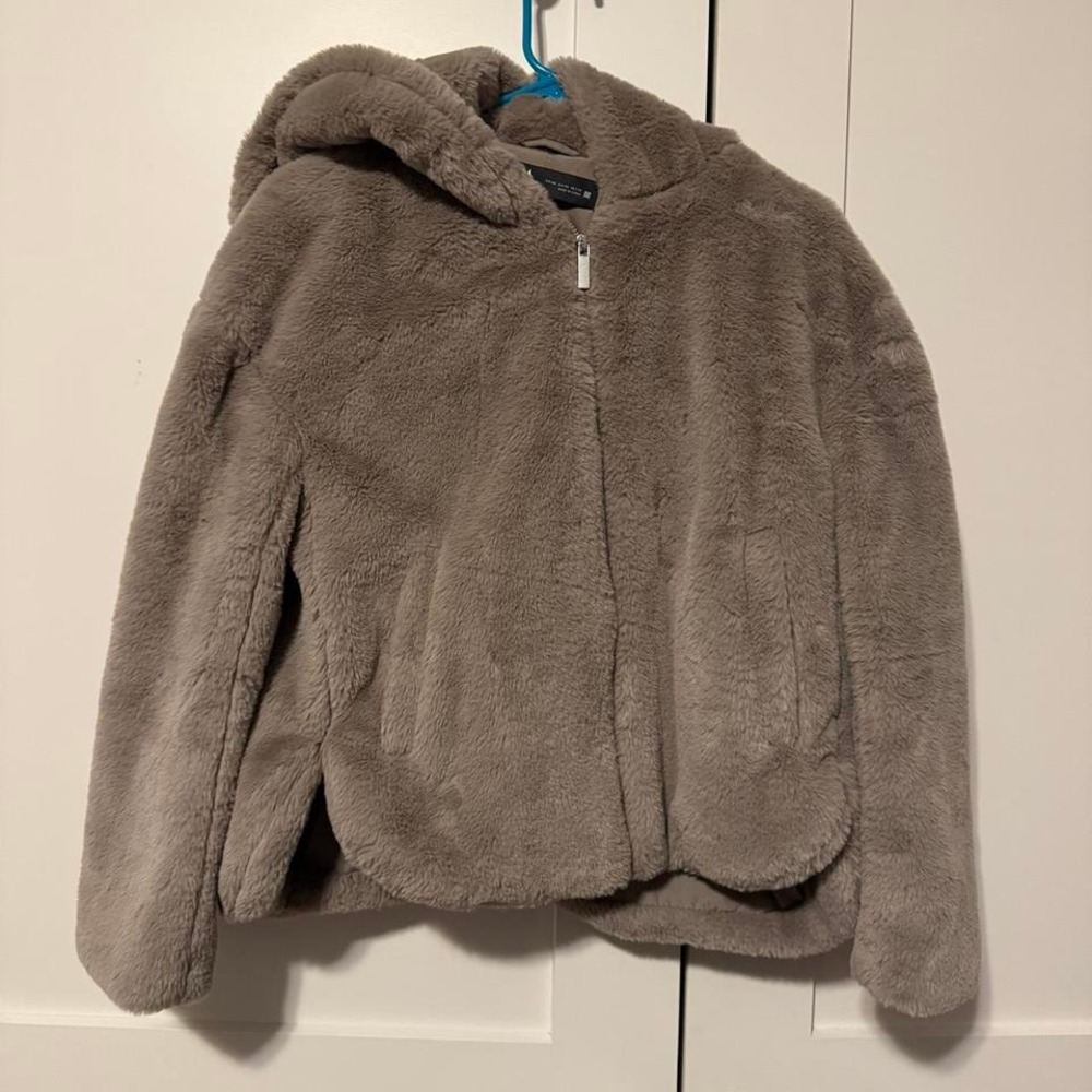 Grey‎ faux fur Zara jacket